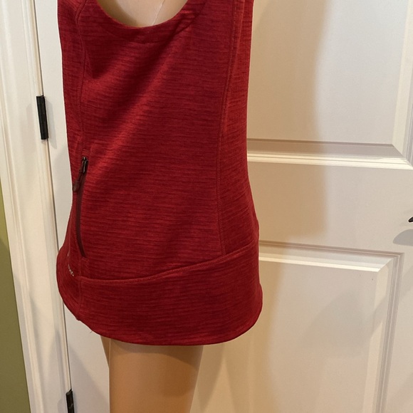 macpac vest - Picture 5 of 8